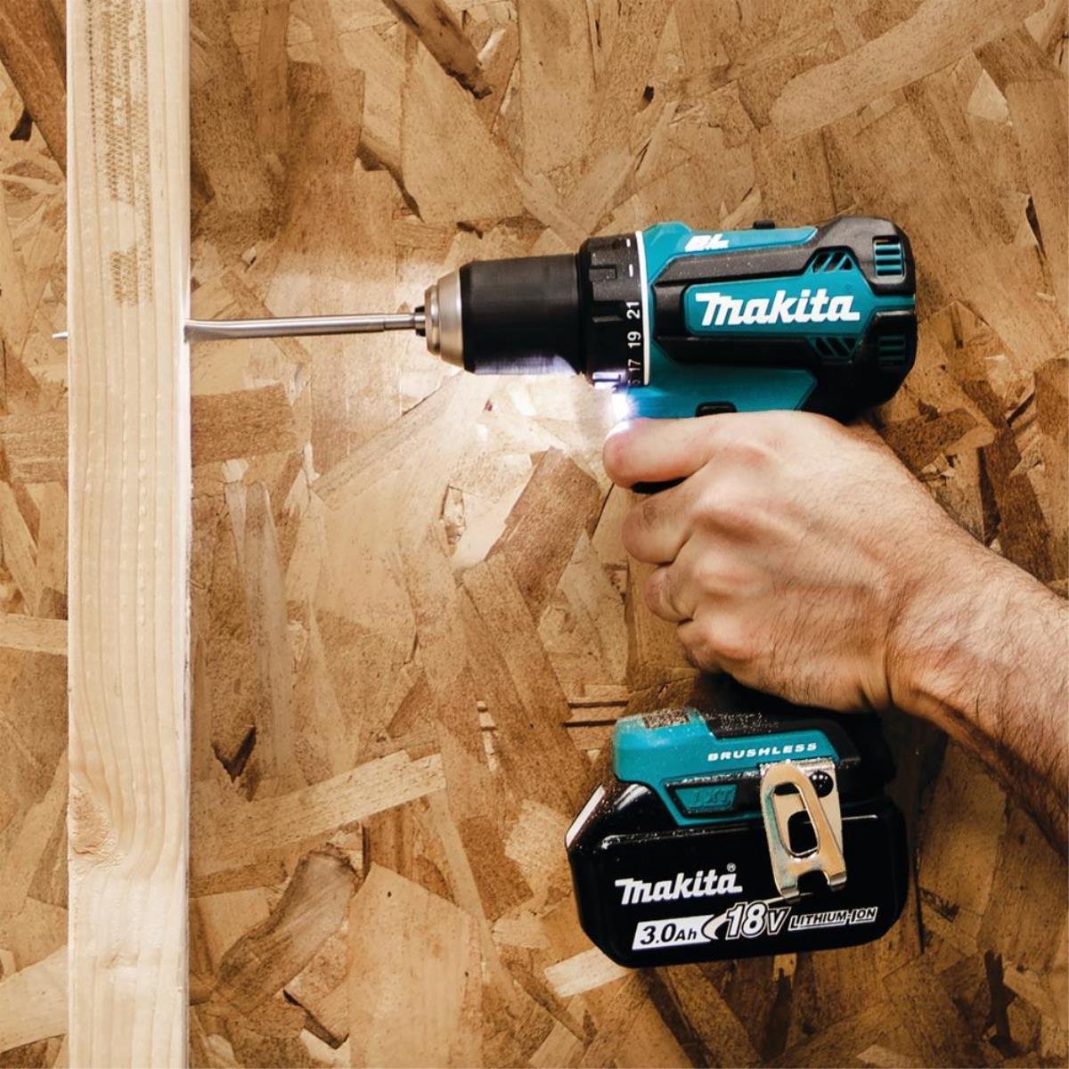Makita DDF485Z 18V - Compact accuboor-schroefmachine thumbnail 3