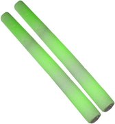 2x Partystaaf met groen LED licht 48 cm - Festival St. Patricksday musthaves lichtstaven/partystaven groen