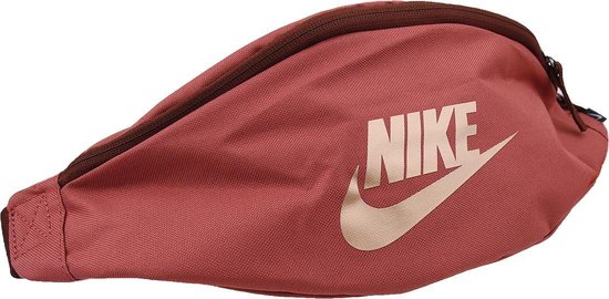 nike heritage hip pack review