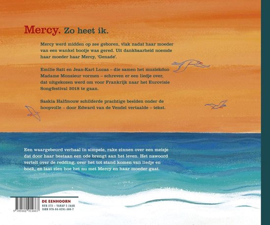 Achterkant boek met tekst over Mercy. De tekst beschrijft het verhaal van een meisje dat gered wordt en naar het Eurovisiesongfestival gaat. 'Mercy. Zo heet ik.'