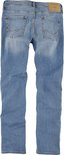 Lichtblauwe jeans met vijf zakken. Merklabel JACK & JONES op de achterkant.