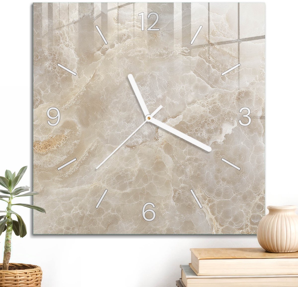 ArtPrintCave Beige Glazen Klok - 30x30 cm - Wandklok Vierkant - Steenstructuur Unieke Klok - Achtergronden En Patronen Stille Wandklok - Witte Klokwijzers