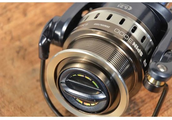 Wizard Xlr Spinning Molen Goud 2500 — afbeelding 4