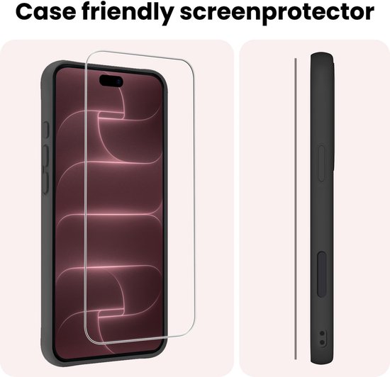 Paarse iPhone 18 Pro met screenprotector, case-friendly.