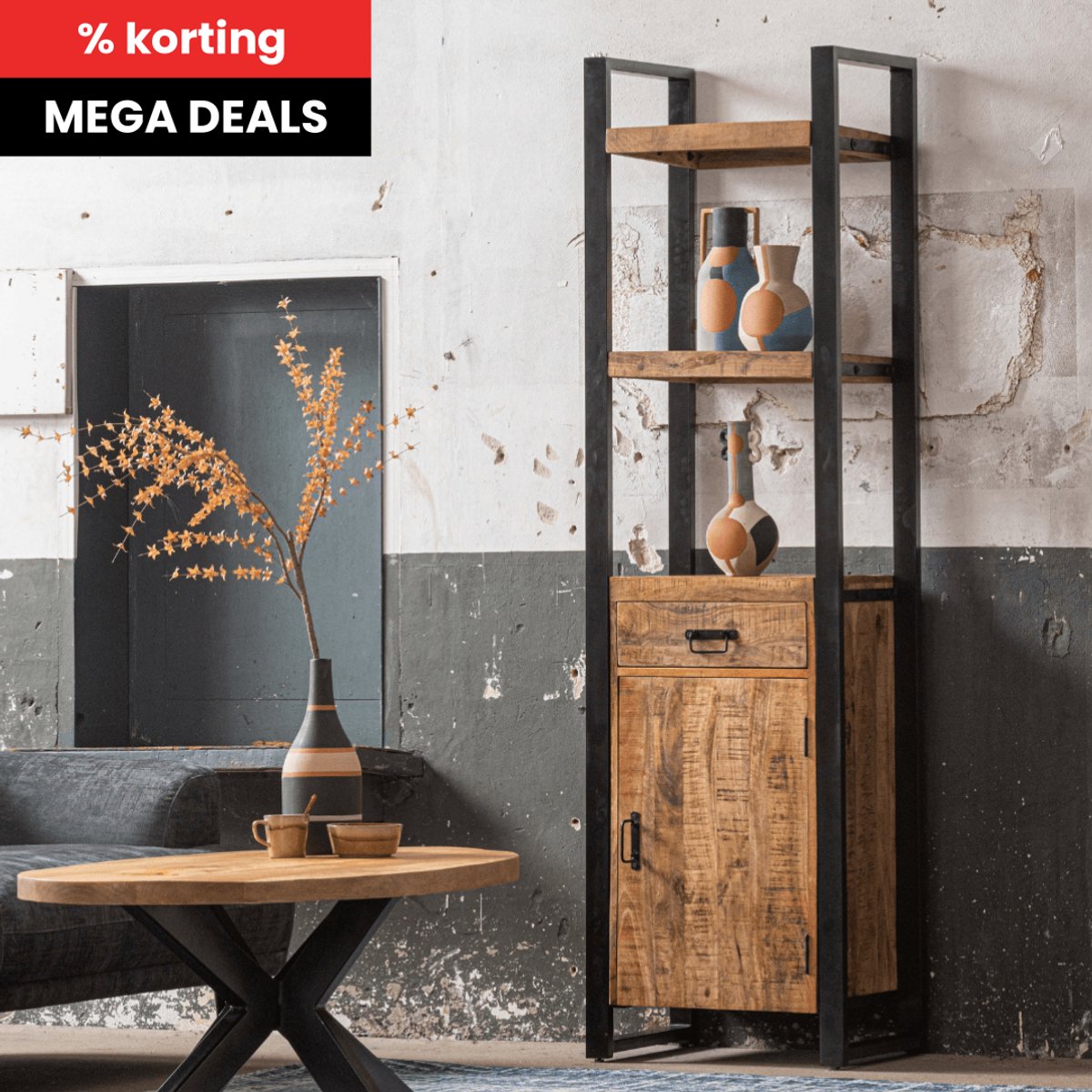 Mangohouten Boekenkast Britt met 1 deur en 1 lade Mahom Industrieel - Vitrinekast van Mangohout & Metaal - Industriële Buffetkast