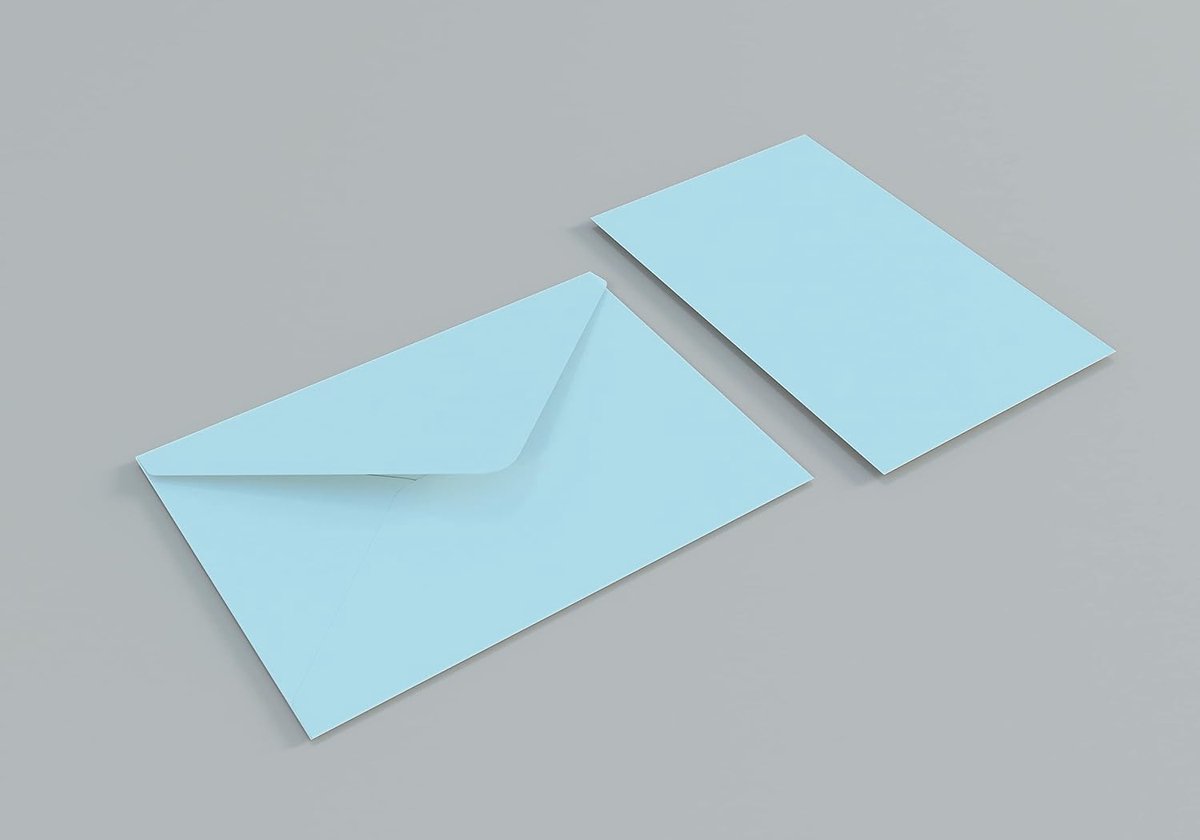 100 enveloppen en kaarten in PVC-doos 6,5 x 8 cm (lichtblauw)