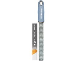 Zester rasp in Sky Blue voor citrusvruchten, harde kaas, gember, chocolade, nootmuskaat en truffel met fijn roestvrijstalen blad - Made in USA