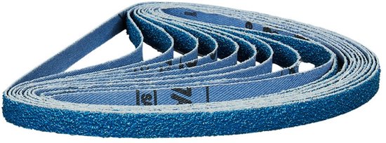 Blauwe schuurband van 9 x 533 mm met grove korrel voor metaalbewerking.