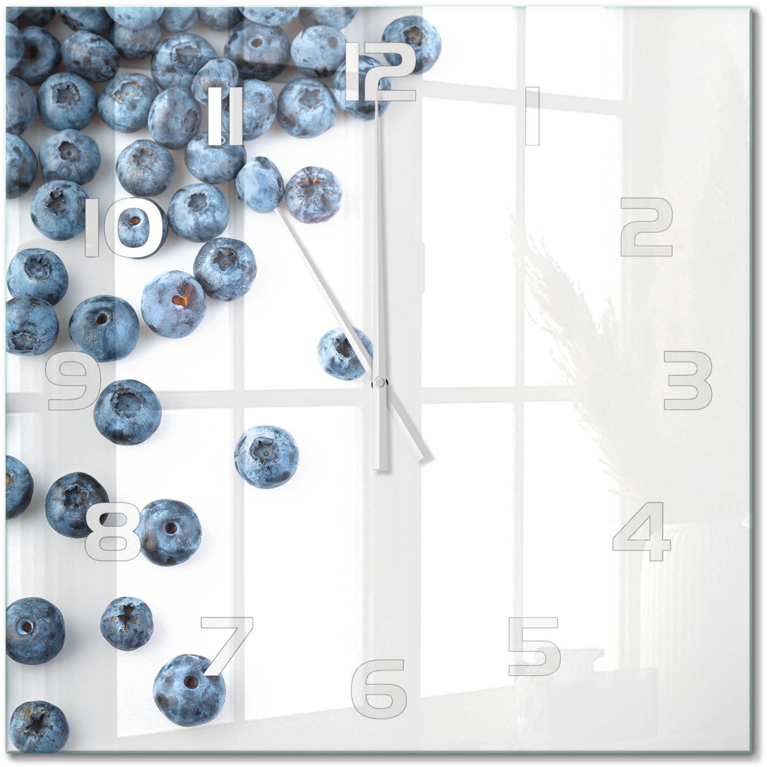TULUP Wandklok - Bosbessen Glazen Wandklok Design - 60x60 cm - Blauw Klok Glas Met Opdruk - Witte handen - Vierkante Klok - Wandklok Glas Met Motief - Decoratieve Glazen Klok