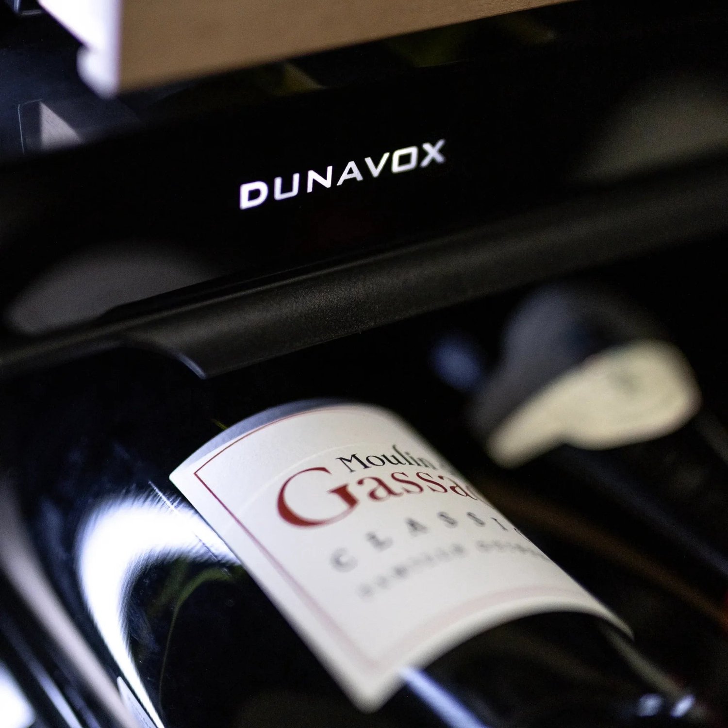 Dunavox Horizon-44 Inbouw Wijnkoelkast DVH-44.120DB.TO Nismaat 88 cm – foto 8