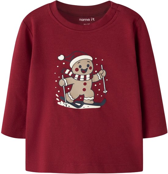 Bordeauxrood shirt met lange mouwen, opdruk van een skiënd peperkoekmannetje en 'name it' label.
