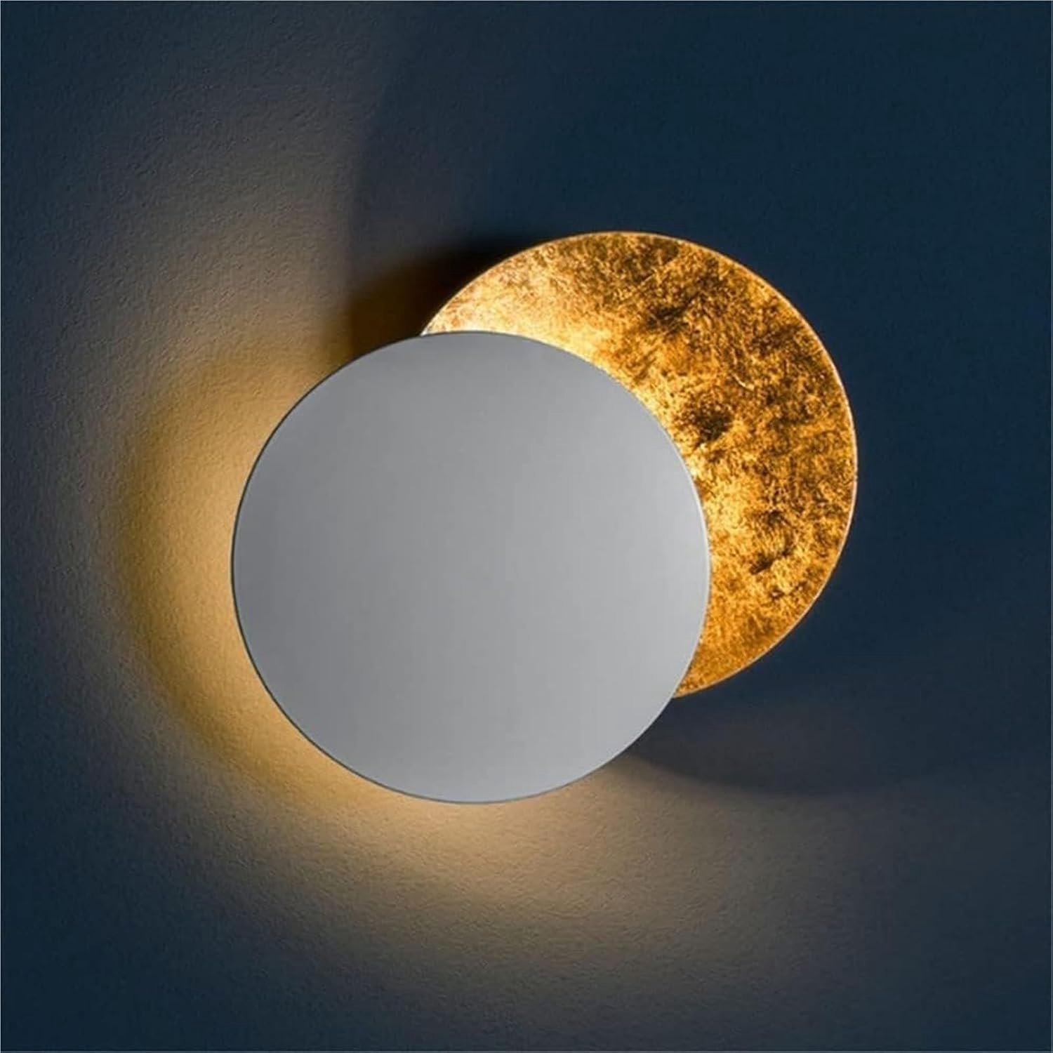 Wall Mounted Lamp Modern Moon Sconce, Round Antique Brass LED Indoor Light Fixture for Bedroom, Living Room, Hallway(Blanc)