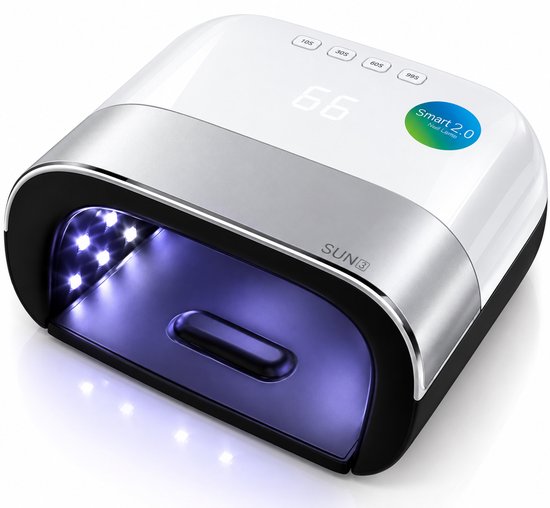 SUN 3 nageldroger met witte behuizing, zilveren accent en digitale timer die 66 seconden aangeeft.