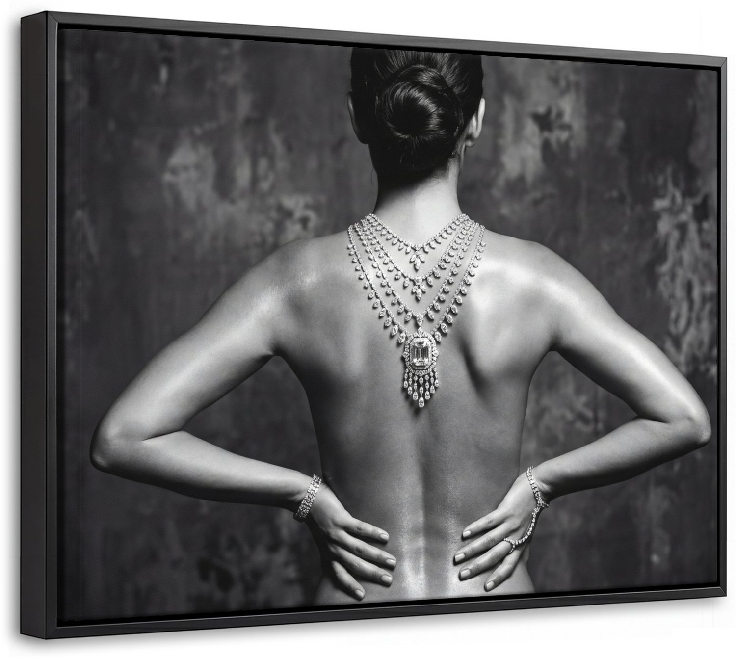 Canvas Schilderij met Baklijst 40x30cm - Rug - Ketting - Portret - Zwart - Wit - Glamour - Muurdecoratie woonkamer - Slaapkamer decoratie - Kamer accessoires - Schilderijen op canvas met lijst