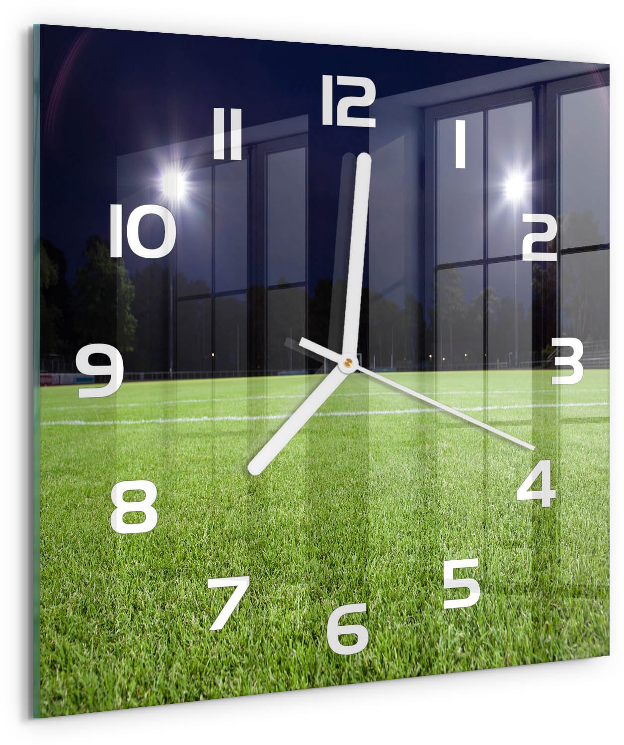 TULUP Wandklok - Voetbalveld Decoratieve Glazen Klok - 30x30 cm - Groente Glazen Wandklok Design - Witte handen - Vierkante Klok - Glazen Klok Met Print - Wandklok Glas Met Motief