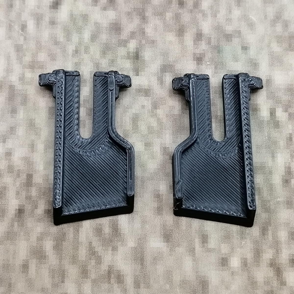1 paar (2 stuks) vervangende toetsenbordpoten, zwart, compatibel met Logitech G510 toetsenbord, reserveonderdeel toetsenbordstandaard voeten keyboard