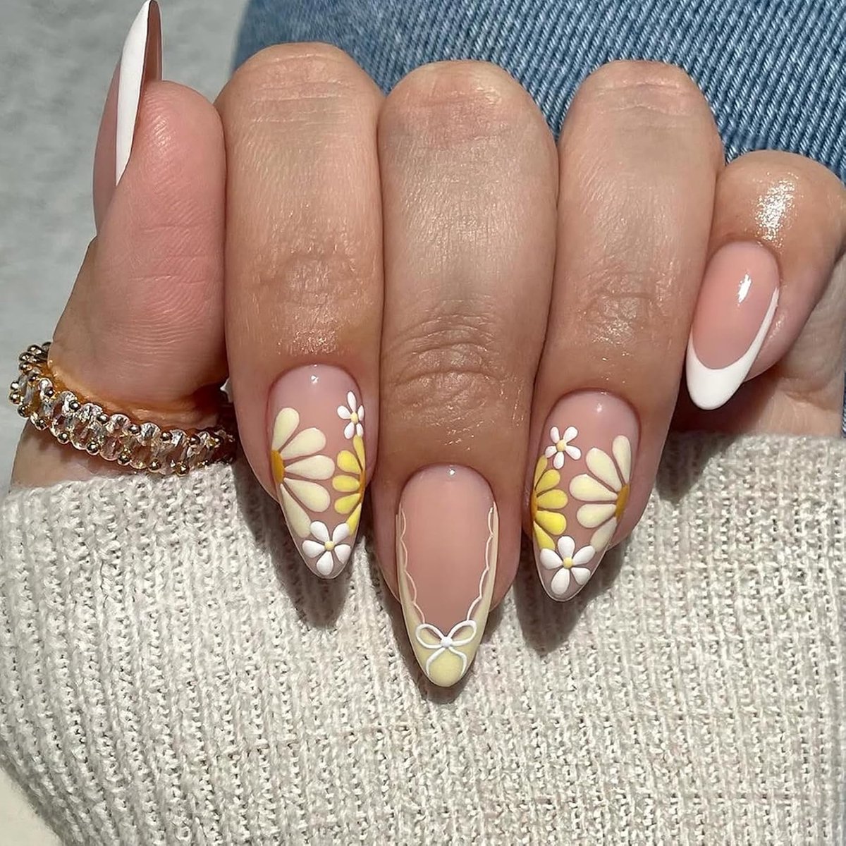 24 stuks nagels om op te plakken, amandel, medium, gele bloemen, kunstnagels om op te plakken, French press on nails, acryl, kunstnagels, natuurlijke valse nagels voor vrouwen en meisjes, nail