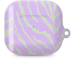 xoxo Wildhearts hoesje geschikt voor AirPods 4 - Main Character - Ook als telefoonhoesje verkrijgbaar - schokbestendige case - koptelefoonhoesje - Glimmende afwerking - Beschermhoes met zebraprint - dierenprint hoesje - Paars - Groen