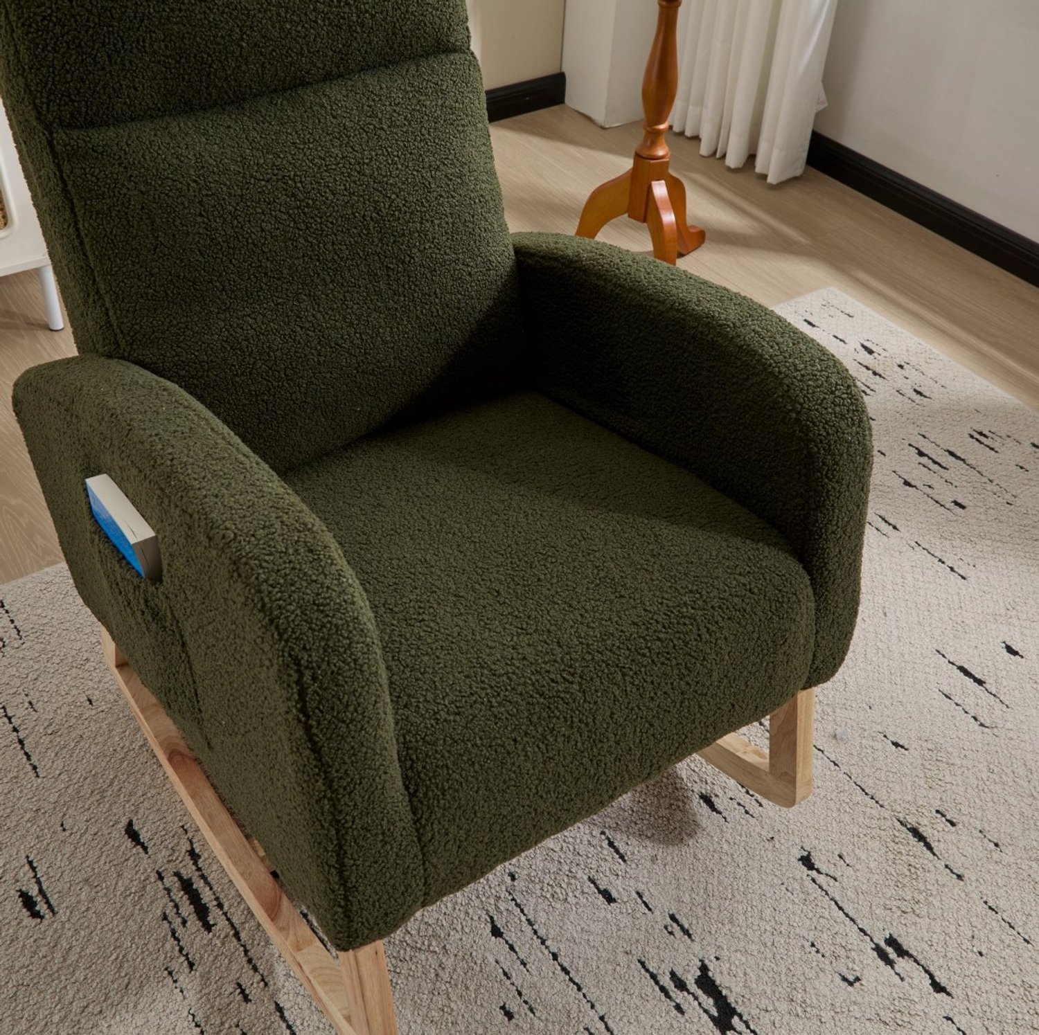 DESMIU Schommelstoel 75 x 63 x 104 cm - Zacht Schommelend Met Hoge Rugleuning En Zijvak - Voor Woonkamer En Kinderkamer - Teddy Stof Groen