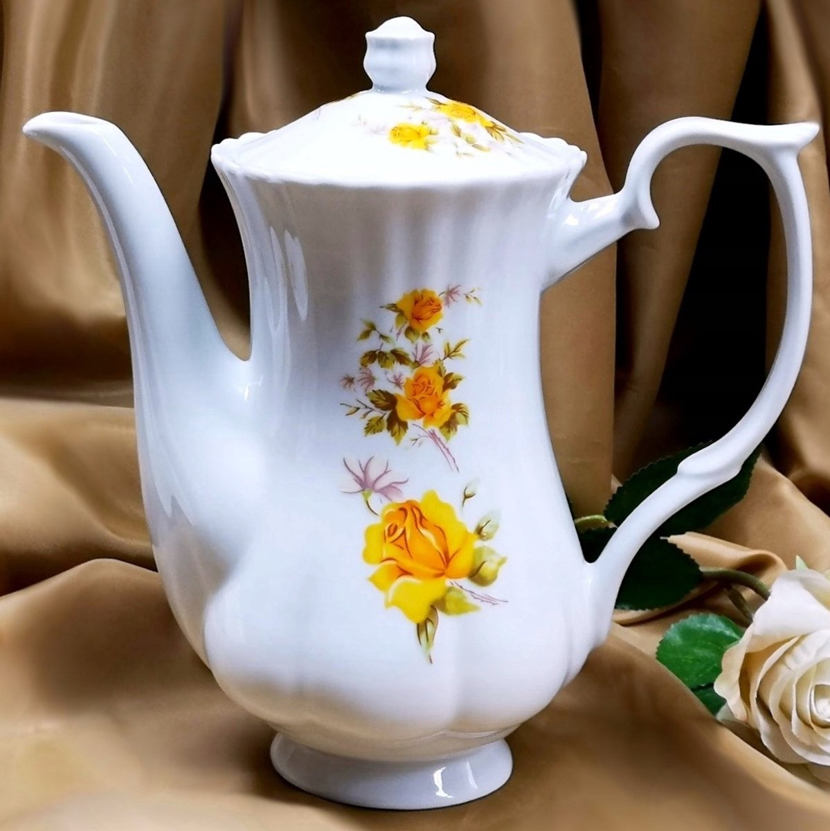 Merkloze Porseleinen Theepot 1200 ml - Decoratie 973