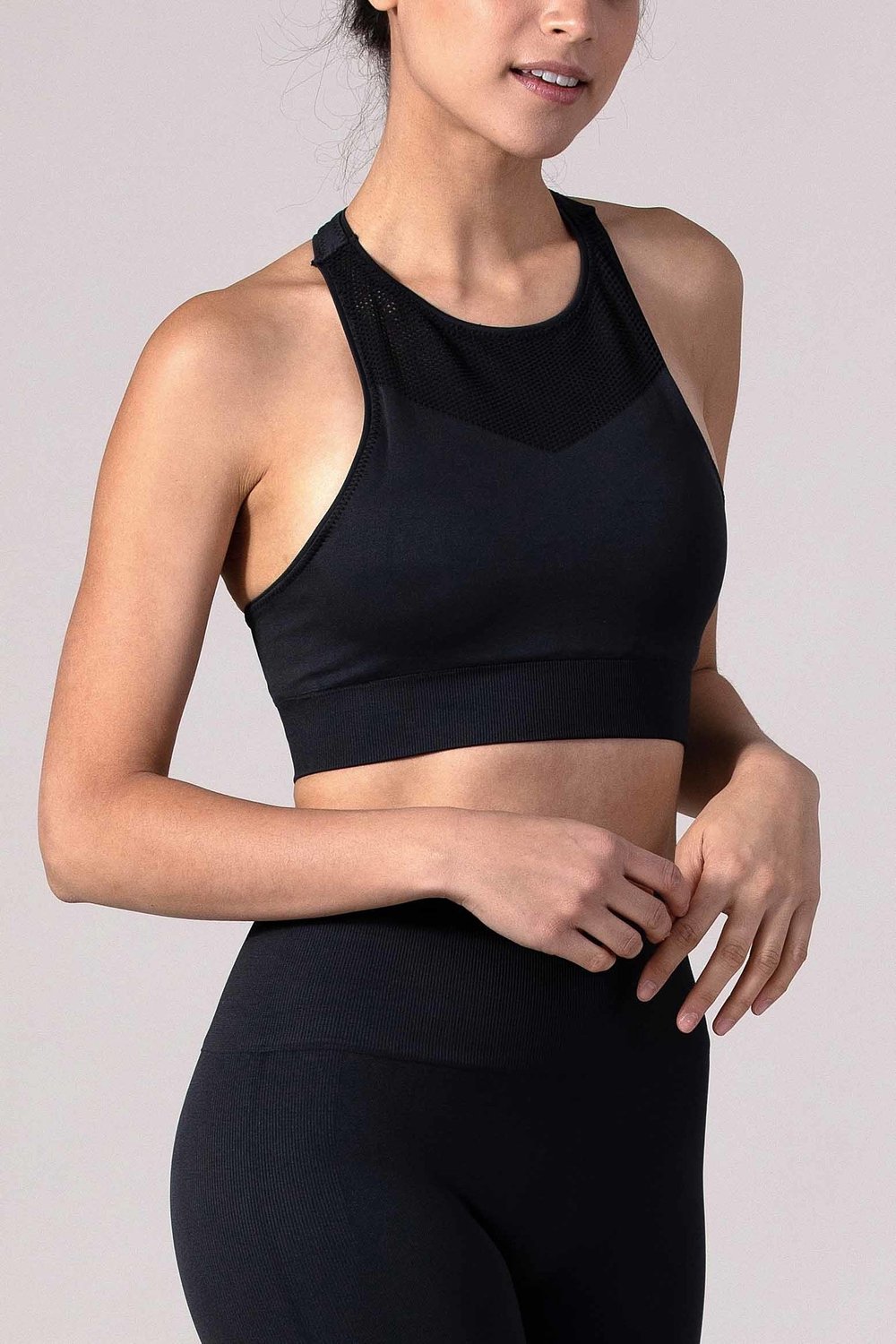 REVIVE Douro - Sport-bh Dames - Uitneembare Cups, Yoga - Jet Black - Maat M