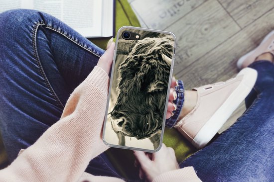 Coque iPhone SE 2020 - Highlander écossais - Neige - Cornes - Coque en Siliconen