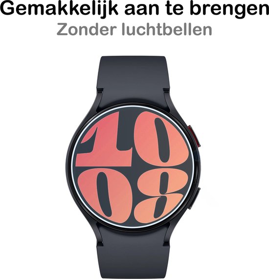Zwarte smartwatch met rode klok. Makkelijk aan te brengen zonder luchtbellen.