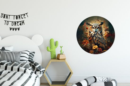 Cercle mural rond avec une image détaillée d'un hibou des marais au milieu de fleurs colorées aux teintes d'automne.