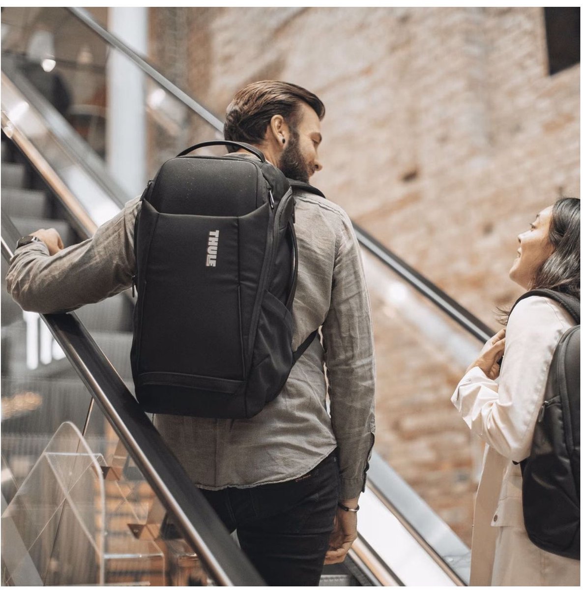 THULE vrije tijd rugzak rugzak met laptopvak Accent Recycled Backpack 20L Black zwart – foto 6