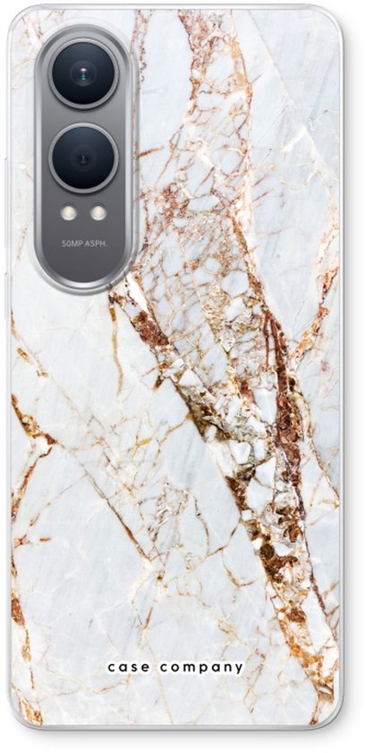 Achterkant van een telefoonhoesje met wit marmerpatroon en gouden aderen, met een camerablok.