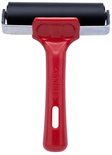 Essdee ink roller met rode T-vormige handgreep en een zwarte rol.