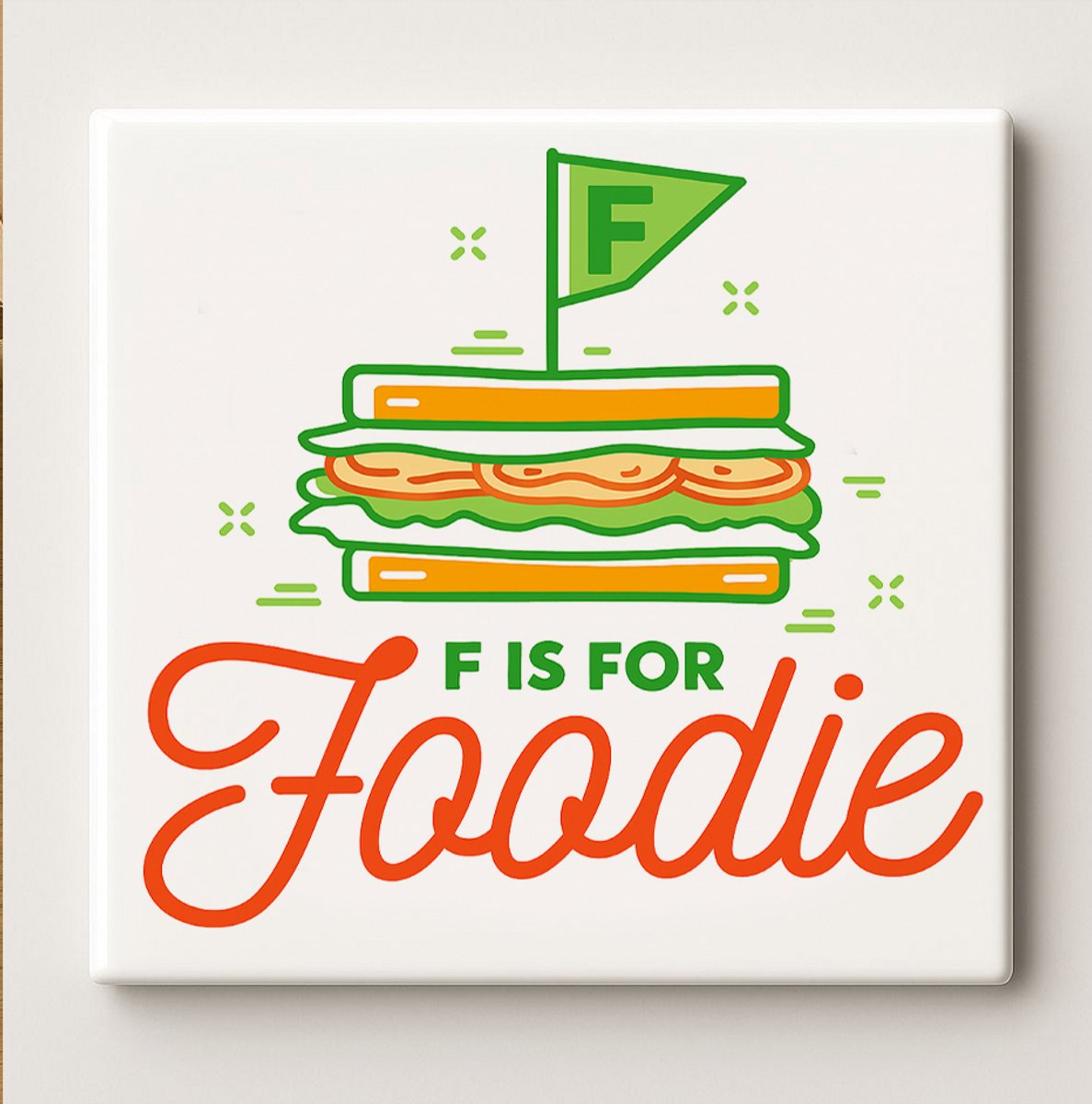 Nevolis Foodie Tegel – “F is for Foodie” Broodje Design – 15x15 cm Keramische Keuken Wanddecoratie – Perfect Cadeau voor Foodlovers & Hobbykoks Multi Color