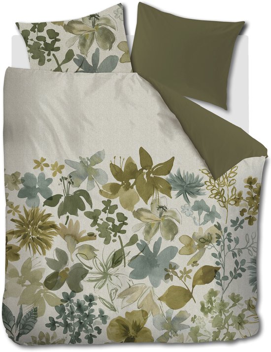 Groen bloemen- en bladmotief dekbedovertrek en kussenslopen. Groene sprei.