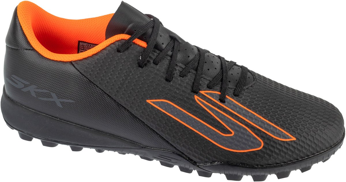 Zwarte Skechers Skx 2 Academy Tf voetbalschoen voor mannen, maat 42, met oranje accenten en synthetisch materiaal.