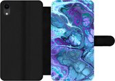 Bookcase Geschikt voor iPhone XR telefoonhoesje - Kunst - Golf - Blauw - Psychedelisch - Met vakjes - Wallet case met magneetsluiting