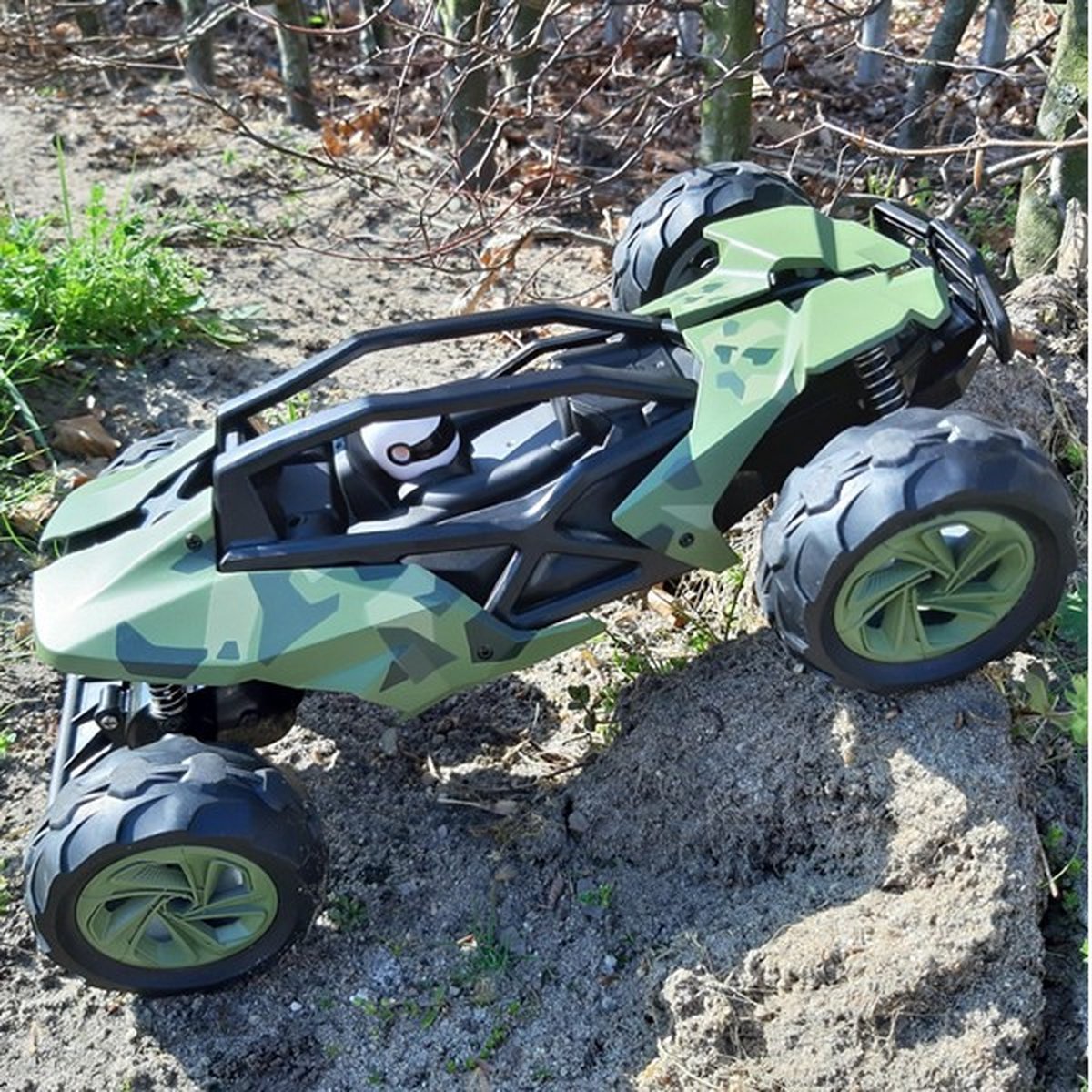 Marogear® UltraRC-X1 Bestuurbare Auto + Extra accu - Schaal 1:14 - RC Auto camo groen - RC Voertuig voor jongens en meisjes - Radiografisch bestuurbare auto voor binnen en buiten — afbeelding 9