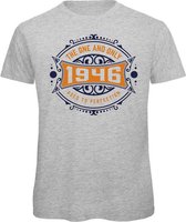 1946 The One And Only | Feest Kado T-Shirt Heren - Dames | Donker Blauw - Goud | Perfect Verjaardag Cadeau Shirt | Grappige Spreuken - Zinnen - Teksten | Maat M