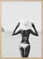 Poster Met Eiken Lijst - Strand Dame Poster