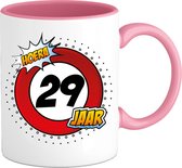 29 Jaar Verkeersbord Mok met tekst | Grappig Verjaardag Beker Cadeau | Bedrukte Koffie en Thee Mokken | Zwart | 330 ML