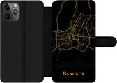 Bookcase Geschikt voor iPhone 11 Pro telefoonhoesje - Bangkok - Kaart - Goud - Met vakjes - Wallet case met magneetsluiting