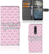 Bookcase Nokia 2.4 Hoesje Flowers Pink DTMP