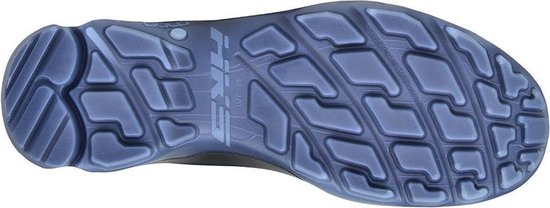 Onderkant van een zwarte werkschoen met blauwe, profielzool.