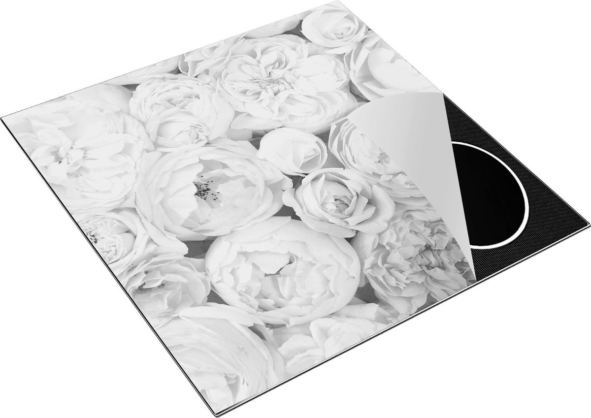 Chefcare Inductie Beschermer Witte Roze Rozen Boeket - Bloemen - Zwart Wit - 78x78 cm - Afdekplaat Inductie - Kookplaat Beschermer - Inductie Mat