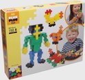 De voorkant van de Plus-Plus BIG Basic 150 verpakking, met een grote groene man, gele vogel, oranje dier en kinderen die bouwen.