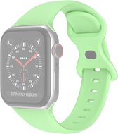 Siliconen bandje - geschikt voor Apple Watch Series 1/2/3/4/5/6/7/8/9/SE/SE 2 met case size 38 mm / 40 mm / 41 mm - maat S/M - pistache