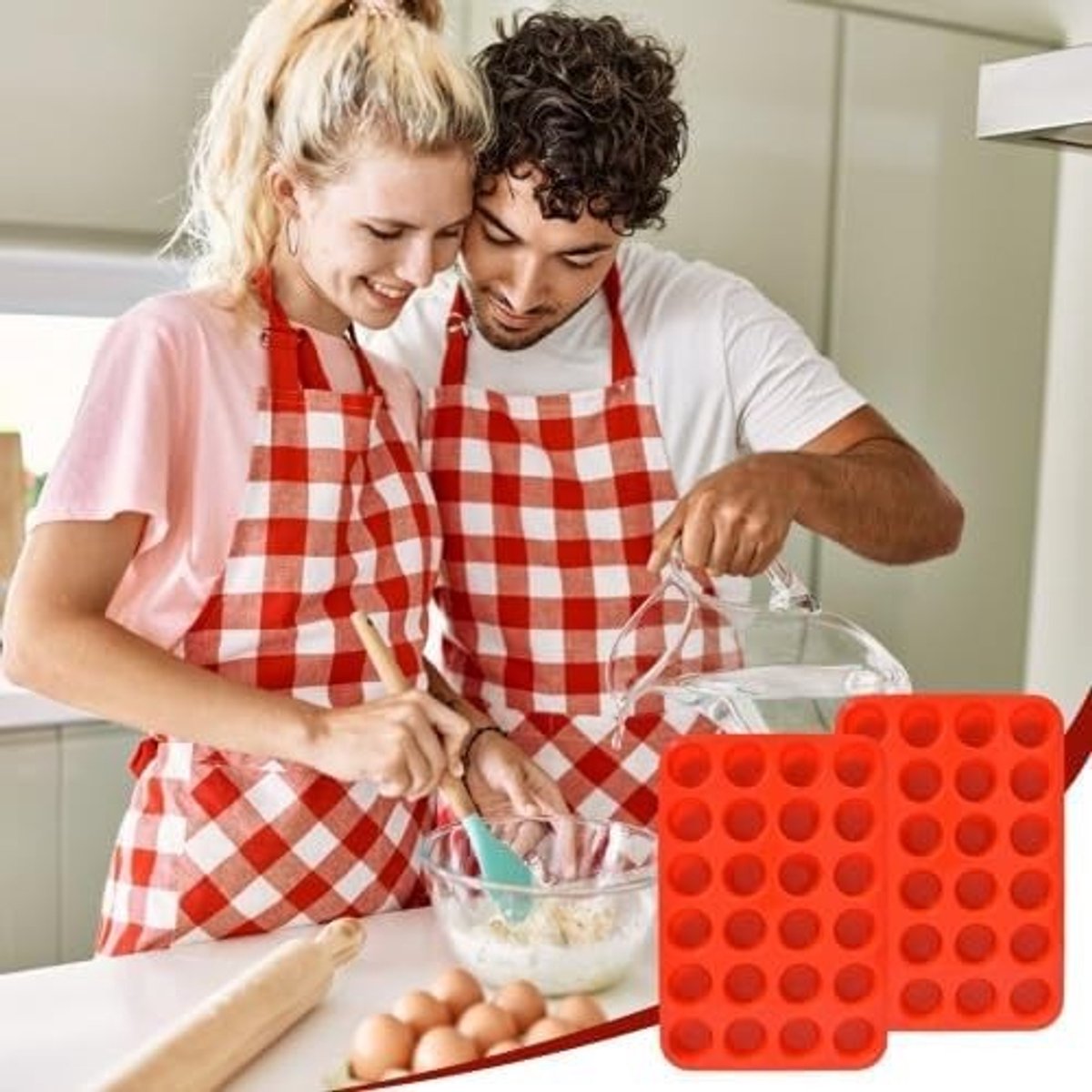 2 Stuks Silicone Mini Muffin Bakvormen, 24 Cups Antiaanbak Mini Cupcake en Muffin Baktray, Herbruikbare Silicone Bakvormen, Vaatwasserbestendig, 32×22.5×2.5cm