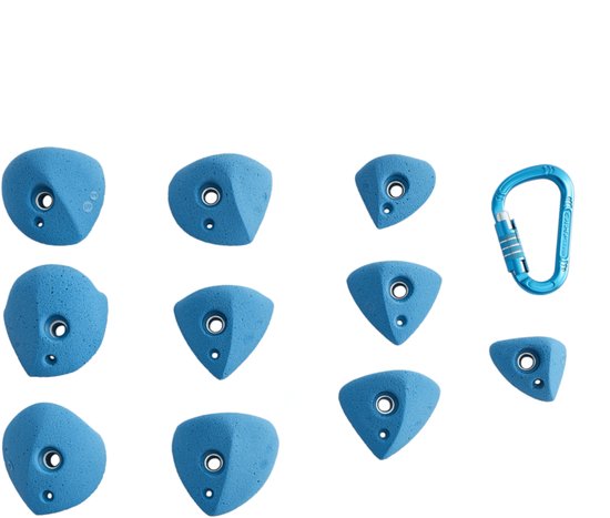 Tien blauwe, lichtgewicht klimgrepen van EP Holds, in diverse vormen en maten, met een blauwe karabijnhaak.
