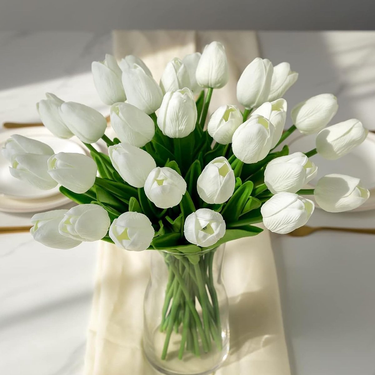 SnelShoppen - 15 Stuks Realistische Kunstmatige Tulpen voor Boeketten, Bruiloften, Feesten, Kantoor en Huisdecoratie - Wit - Latex Bloemen voor Creati