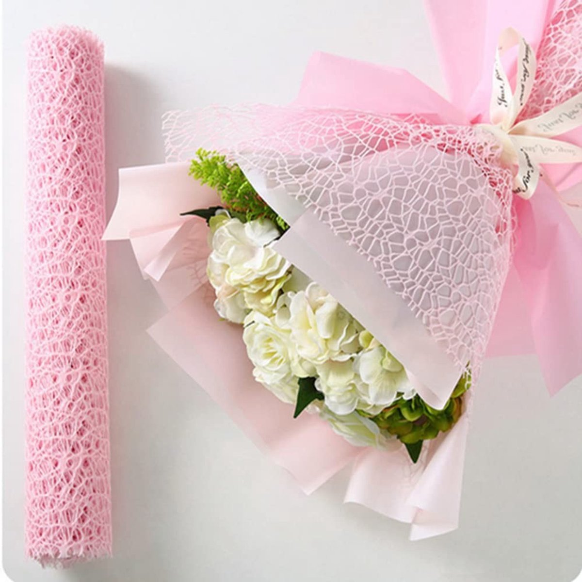Dailygoods- Inpakpapier 2 Rollen - Koreaanse Jacquard Net - Bloem Boeket - Geschenken - 50 cm x 5 Yard - Milieuvriendelijk Materiaal - Bloemverpakking