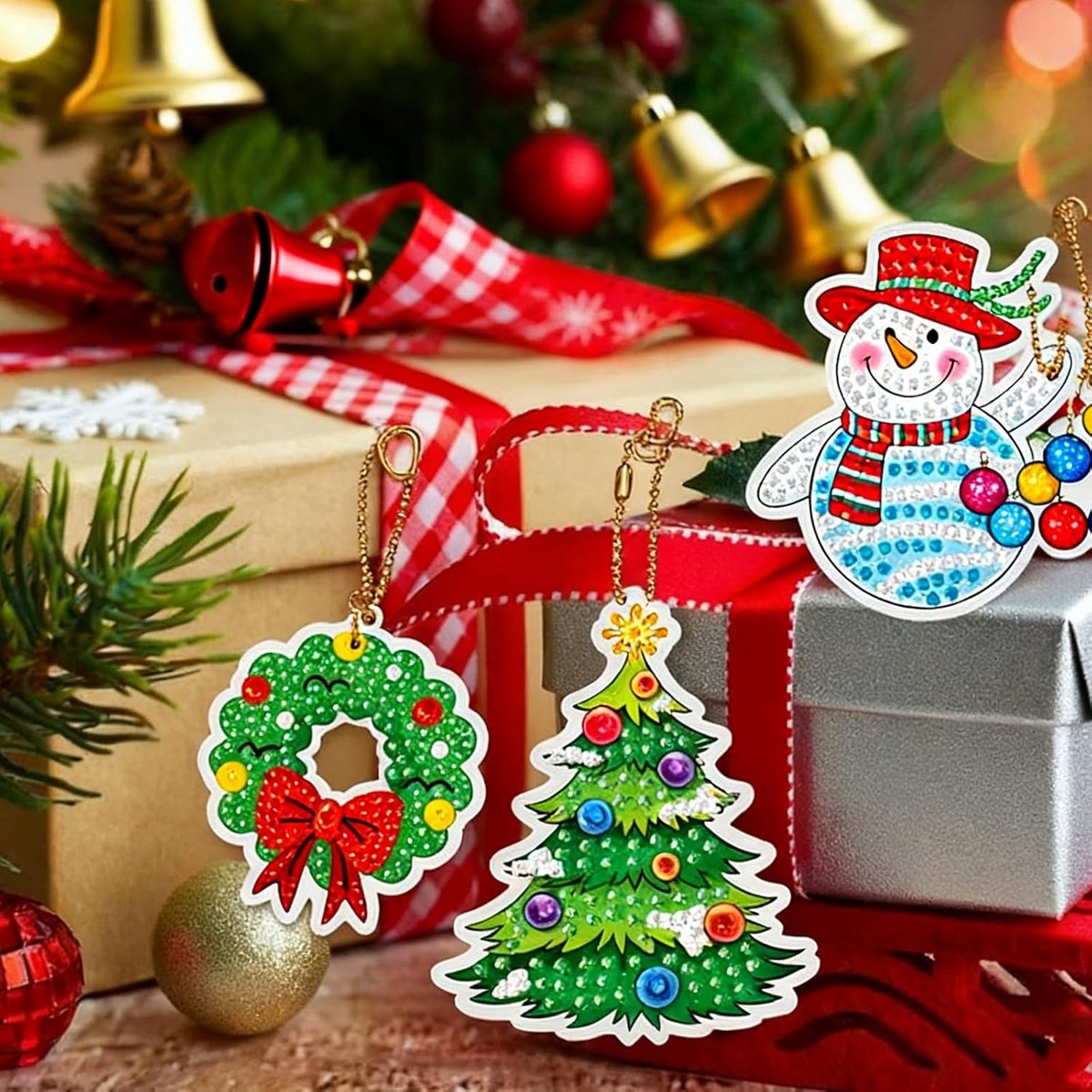 8 Stuks Kerstmis Diamond Painting Hangerset, 5D DIY Diamond Sleutelhangers Ornamenten Diamant Sleutelhanger Gem Art Hanger Sleutelhangers Painting Knutselset voor Kerstboom Cadeauhanger